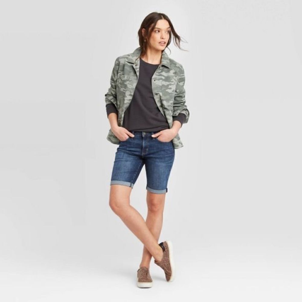 ✨ Women's High-Rise Short Jean Shorts ✨